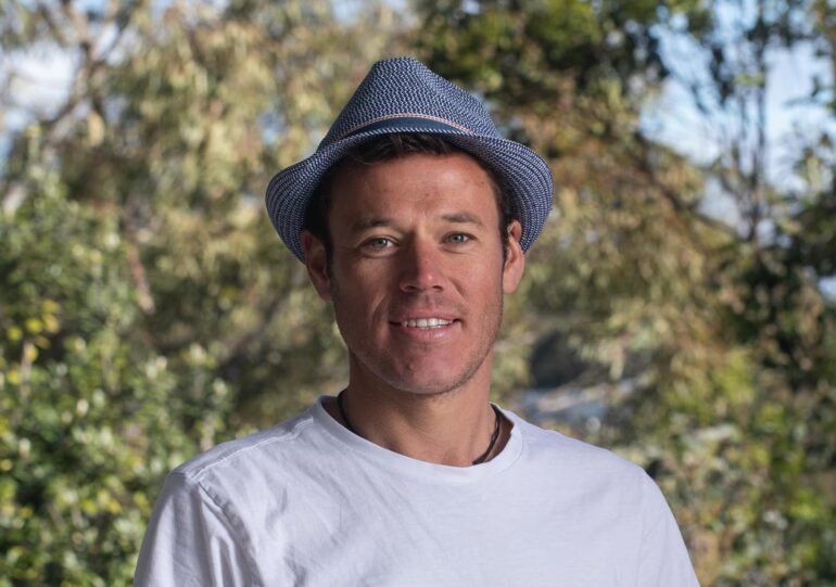 hugo-electric-pukeko-hats